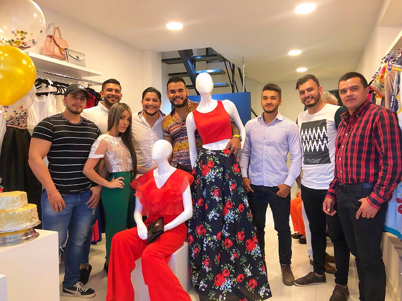 Carlos Quiroga, Juan Manuel Torres, Diego Fernando Toro y amigos.